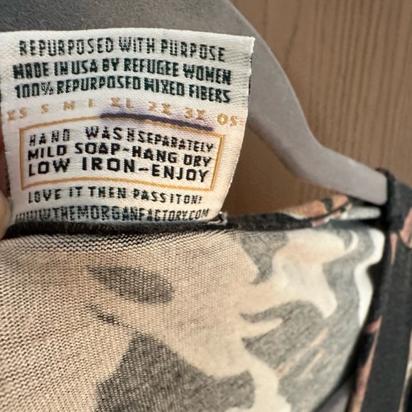 The Morgan Factory flowy breezy boho shirt in size L-3x - Picture 8 of 8